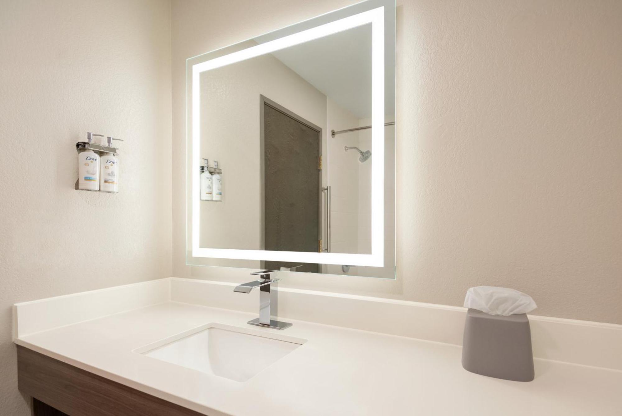 Holiday Inn Express Morgantown By Ihg Eksteriør billede