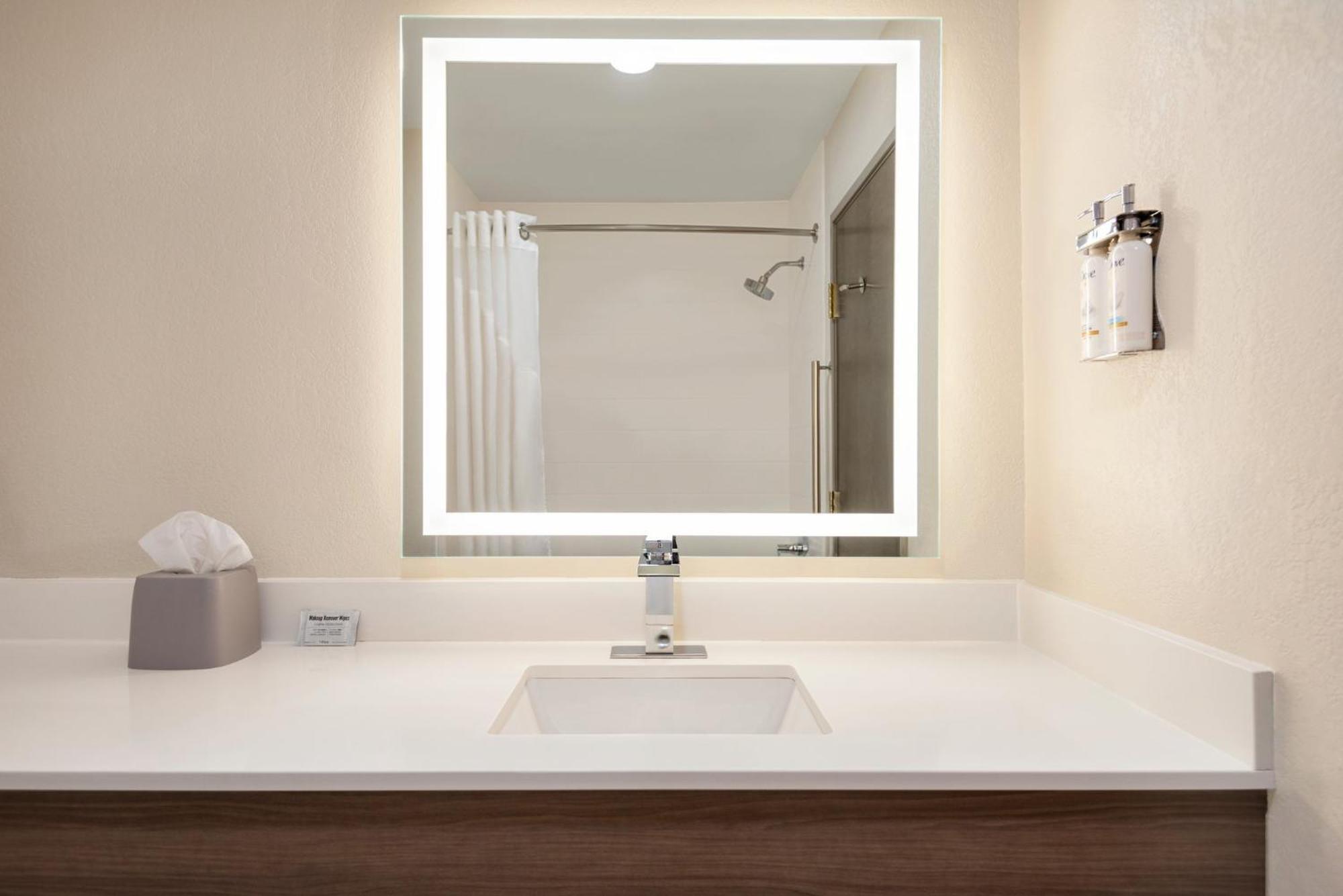 Holiday Inn Express Morgantown By Ihg Eksteriør billede