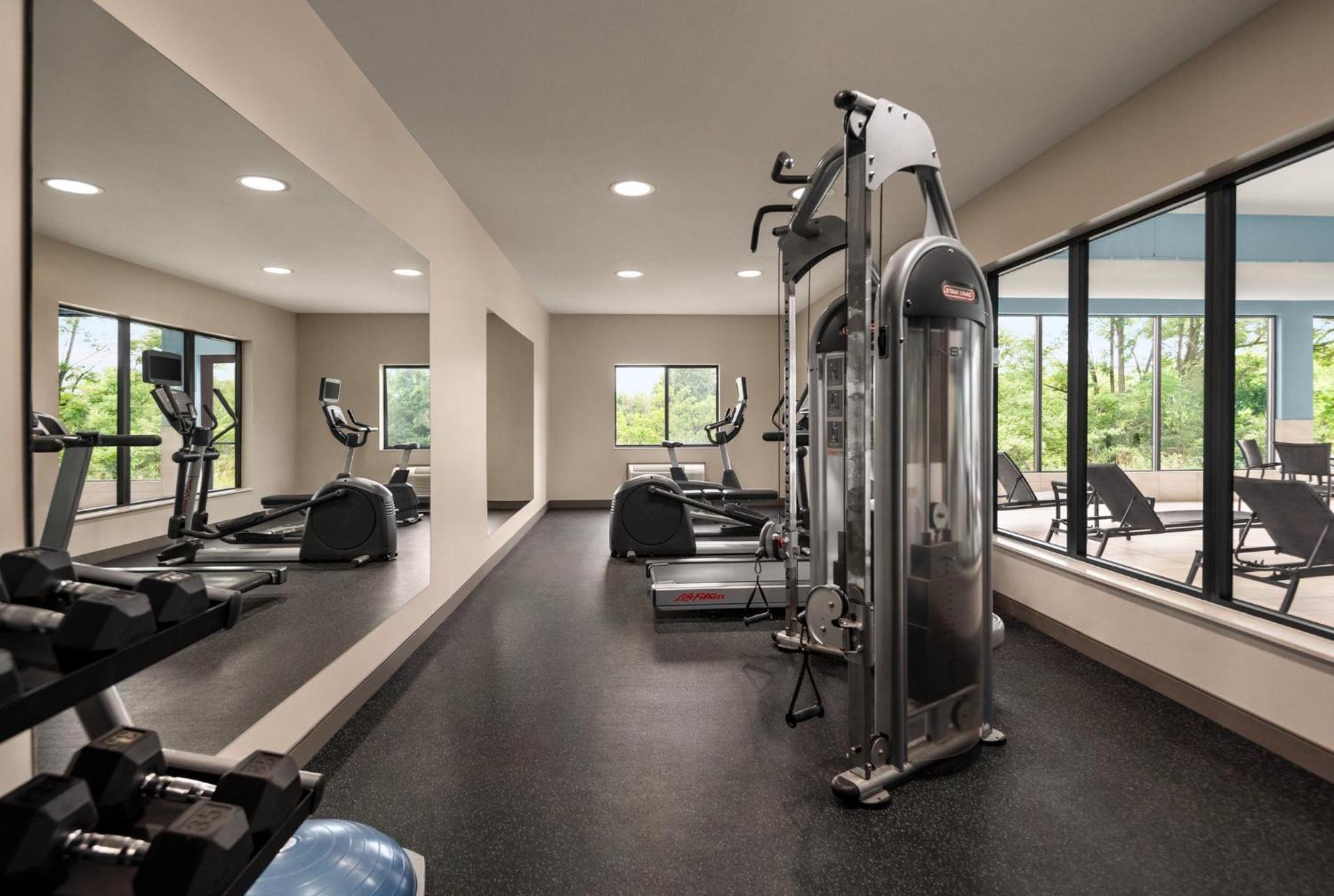Holiday Inn Express Morgantown By Ihg Eksteriør billede